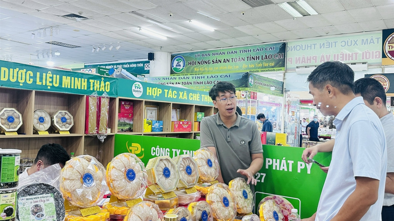 60 gian hàng được trưng bày tại “Phiên chợ Nông sản, Đặc sản vùng miền năm 2025”